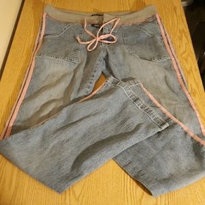 Revolt jeans size 13